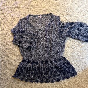 Women’s top by Guess. Size Medium